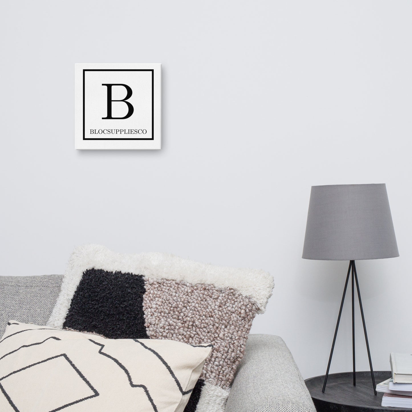 B Logo Canvas