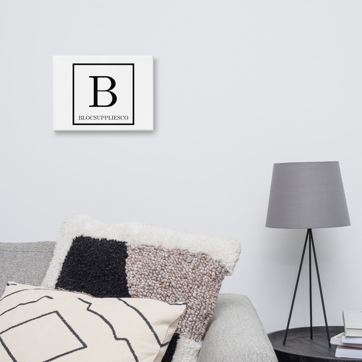 B Logo Canvas